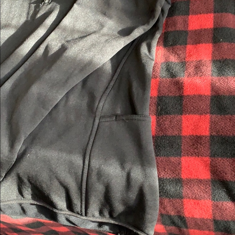 Avalanche pullover - Picture 3 of 4